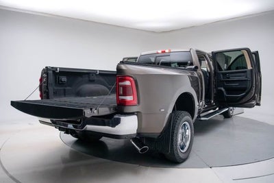 2020 RAM 3500 Tradesman Crew Cab 4x4 8' Box