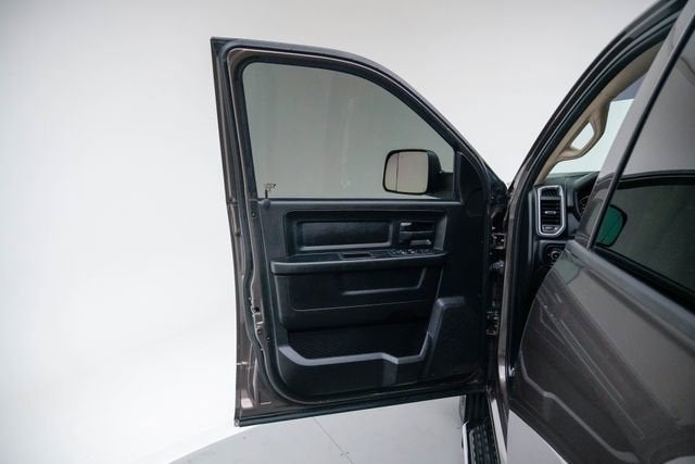 2020 RAM 3500 Tradesman Crew Cab 4x4 8' Box