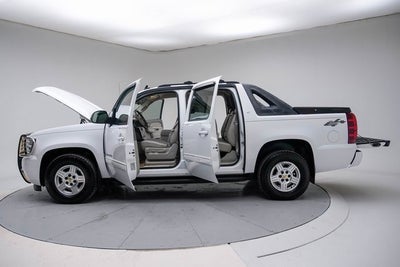 2011 Chevrolet Avalanche LT