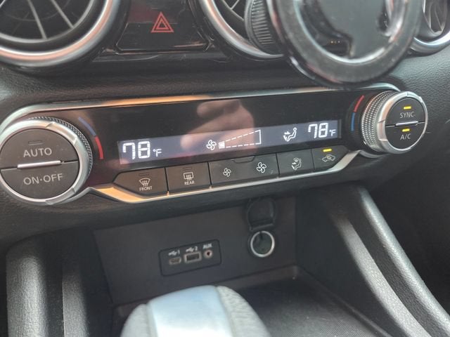 2020 Nissan Sentra SV Xtronic CVT