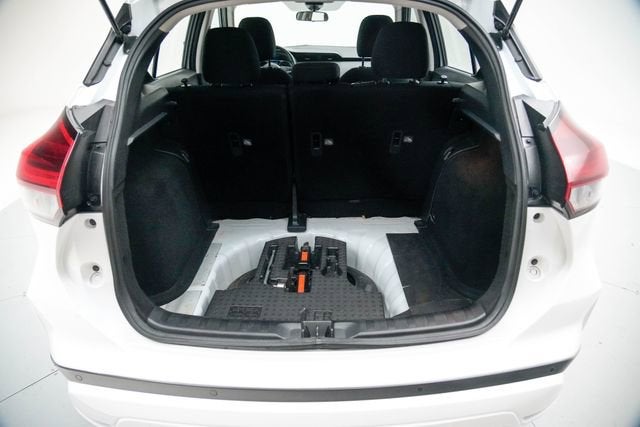 2022 Nissan Kicks S Xtronic CVT