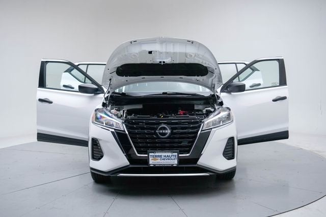 2022 Nissan Kicks S Xtronic CVT