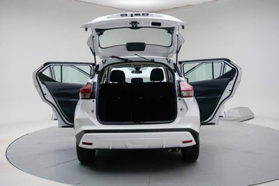 2022 Nissan Kicks S Xtronic CVT