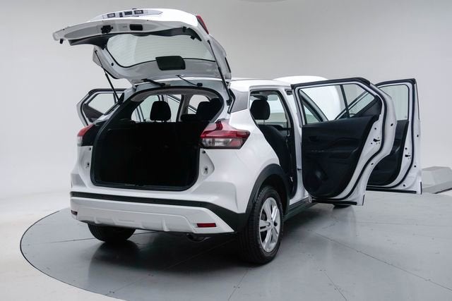 2022 Nissan Kicks S Xtronic CVT