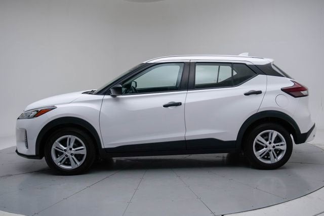 2022 Nissan Kicks S Xtronic CVT