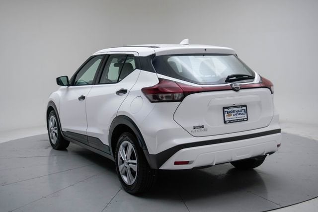 2022 Nissan Kicks S Xtronic CVT