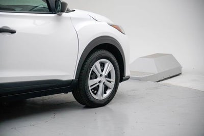 2022 Nissan Kicks S Xtronic CVT