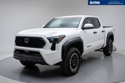 2024 Toyota Tacoma 4WD SR5