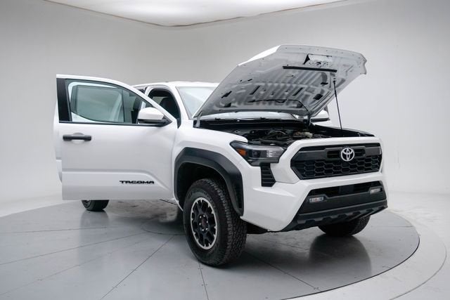 2024 Toyota Tacoma 4WD SR5