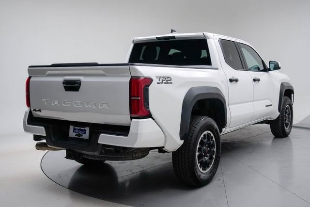 2024 Toyota Tacoma 4WD SR5