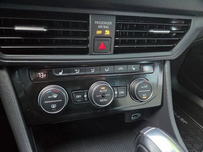 2019 Volkswagen Jetta 1.4T R-Line