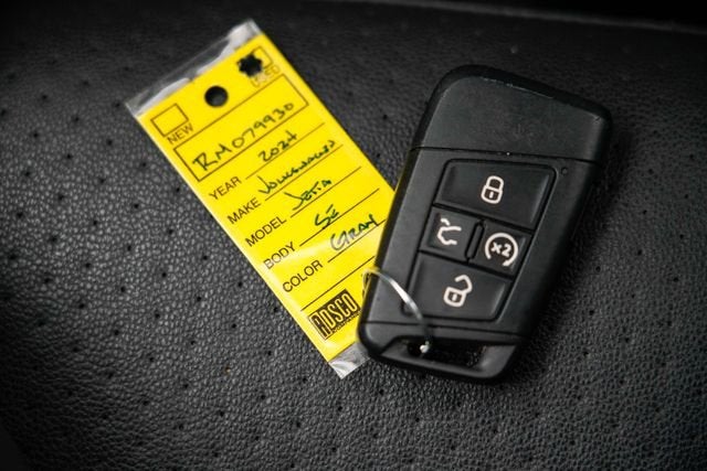 2024 Volkswagen Jetta SE