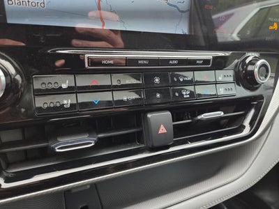 2021 Toyota Highlander Hybrid Platinum