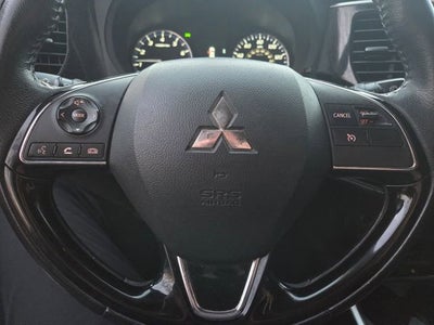 2019 Mitsubishi Outlander SE