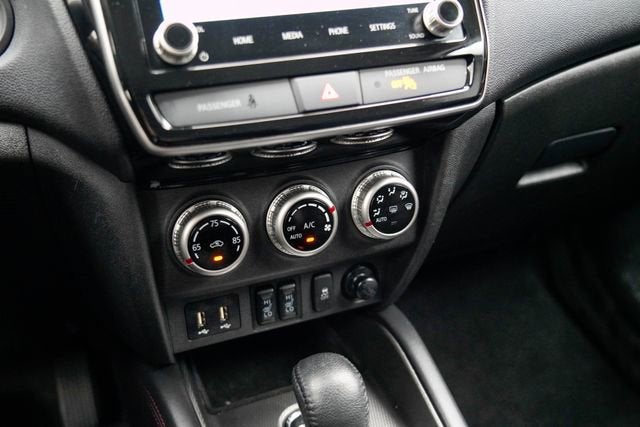 2024 Mitsubishi Outlander Sport S