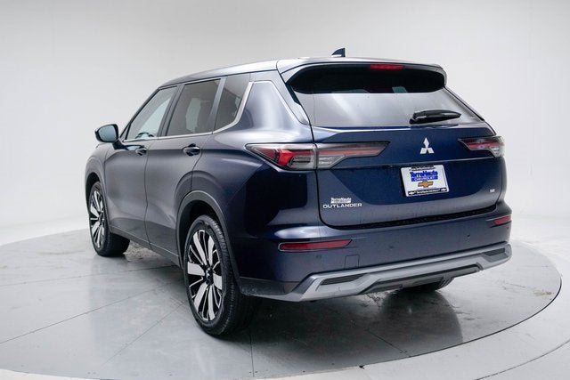 2025 Mitsubishi Outlander SE