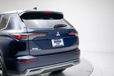 2025 Mitsubishi Outlander SE