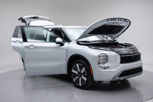 2025 Mitsubishi Outlander SEL