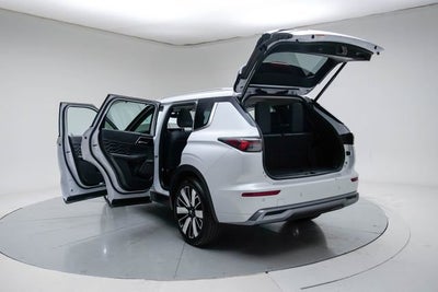 2025 Mitsubishi Outlander SEL
