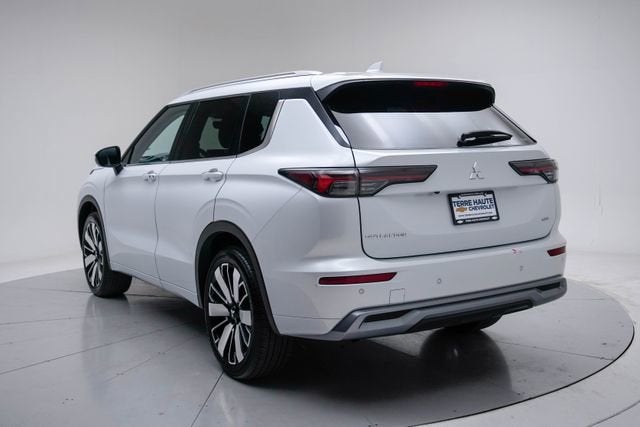 2025 Mitsubishi Outlander SEL