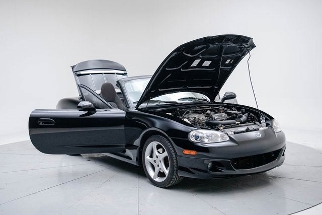 2003 Mazda Mazda MX-5 Miata Cloth