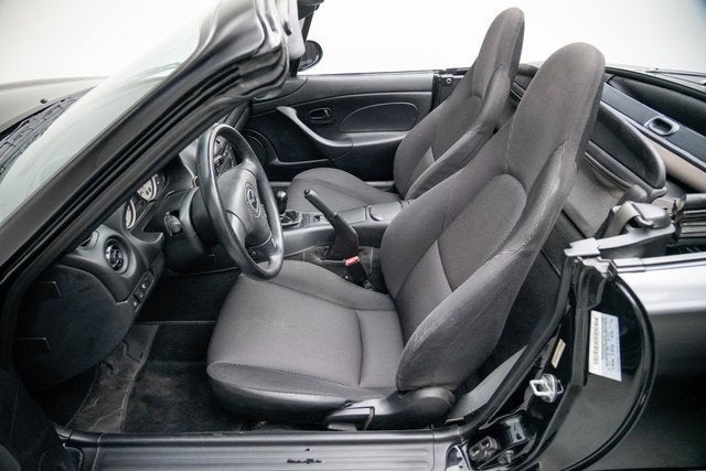 2003 Mazda Mazda MX-5 Miata Cloth