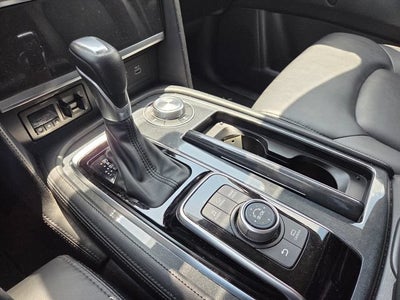 2024 Nissan Armada SV