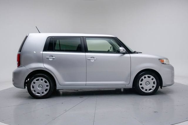 2015 Scion xB Base