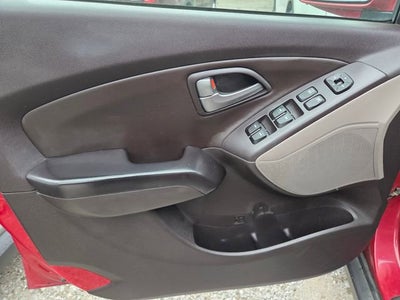 2015 Hyundai Tucson SE