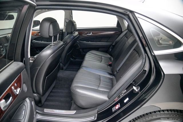 2013 Hyundai Equus Signature