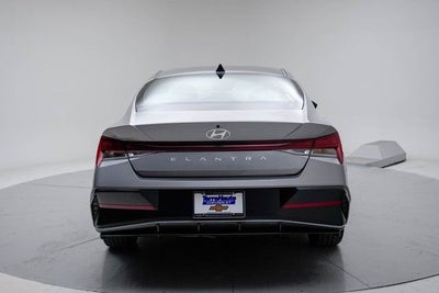2025 Hyundai Elantra SEL Convenience