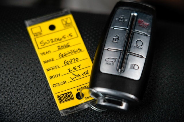 2025 Genesis GV70 2.5T