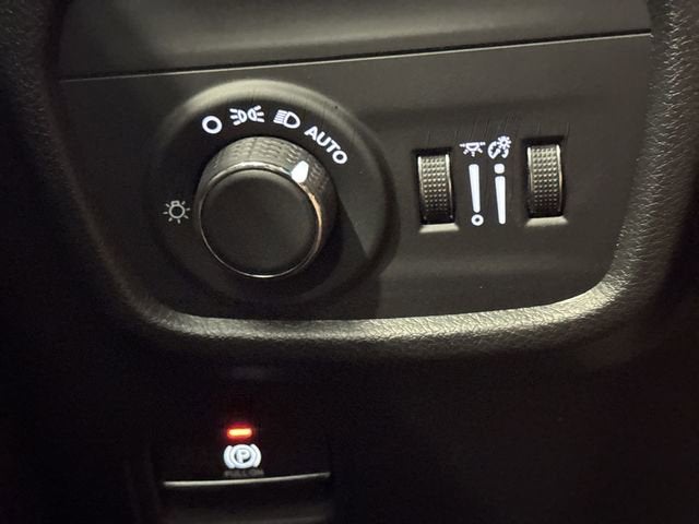 2024 Jeep Grand Cherokee L Laredo 4x4