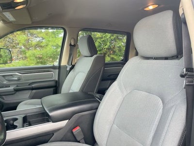 2019 RAM 1500 Big Horn/Lone Star Crew Cab 4x4 5'7" Box