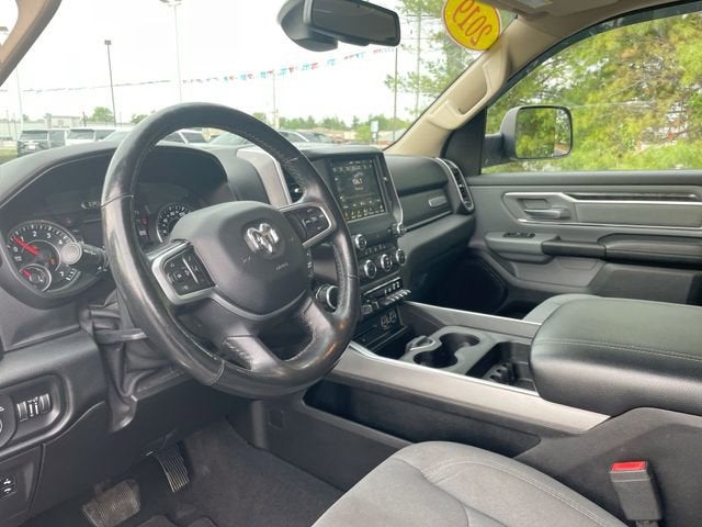 2019 RAM 1500 Big Horn/Lone Star Crew Cab 4x4 5'7" Box