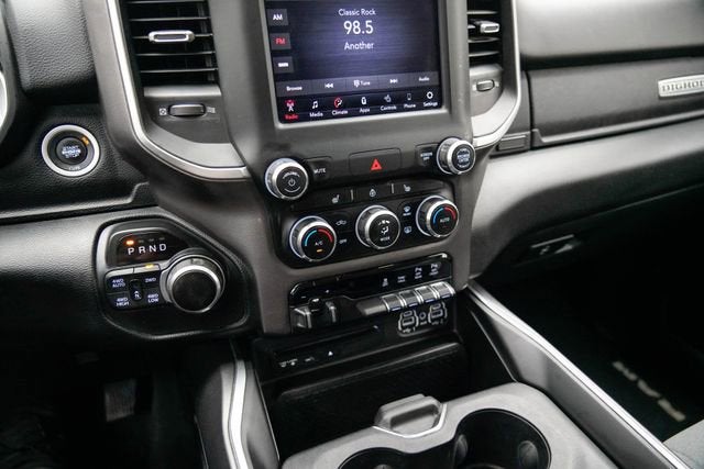 2019 RAM 1500 Big Horn/Lone Star Crew Cab 4x4 5'7" Box