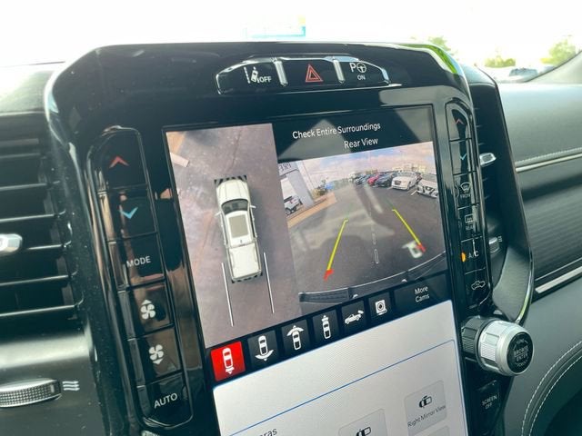 2024 RAM 1500 Limited Crew Cab 4x4 5'7" Box