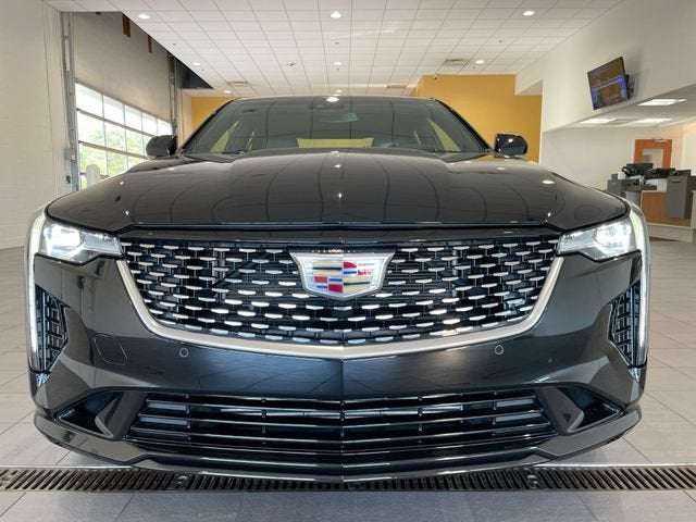 2022 Cadillac CT4 Premium Luxury