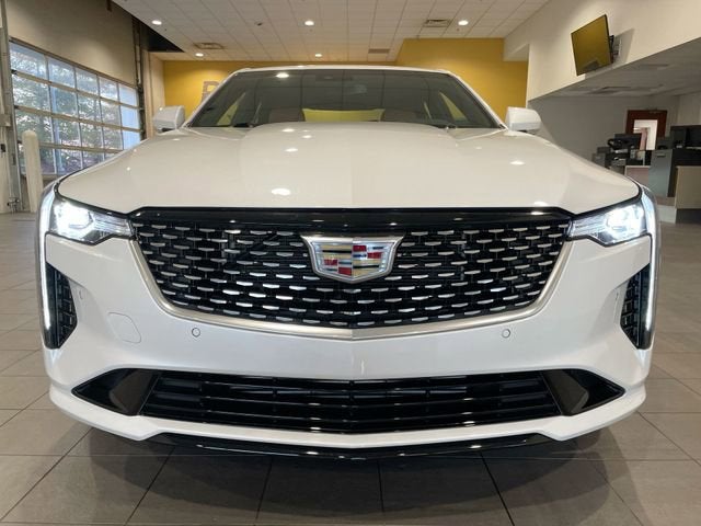 2025 Cadillac CT4 Premium Luxury