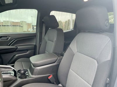 2025 Chevrolet Colorado WT/LT