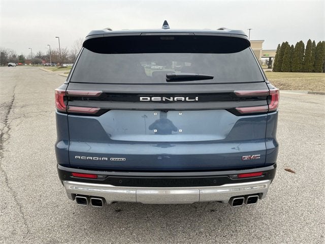 2025 GMC Acadia Denali