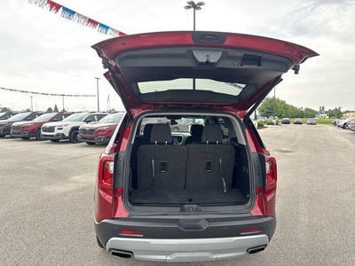 2023 GMC Acadia SLE