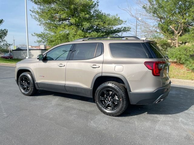 2023 GMC Acadia AT4