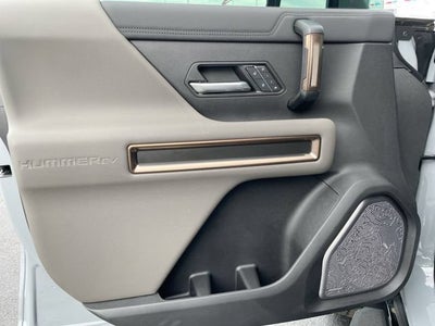2025 GMC HUMMER EV SUV 3X