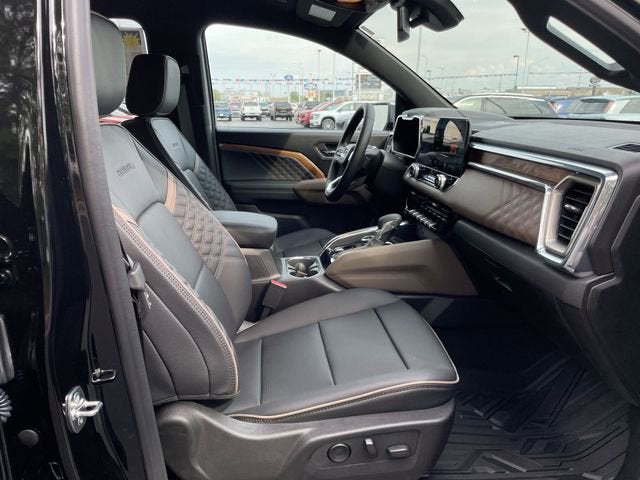 2025 GMC Canyon Denali