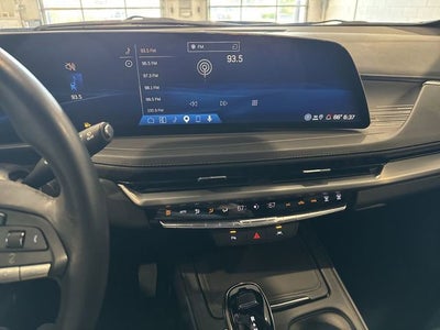 2025 Cadillac XT4 Premium Luxury