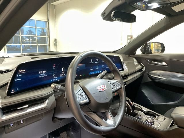 2025 Cadillac XT4 Premium Luxury