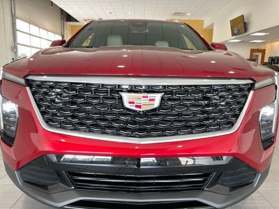 2024 Cadillac XT4 Premium Luxury