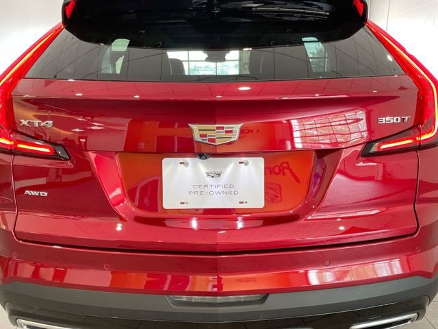 2024 Cadillac XT4 Premium Luxury