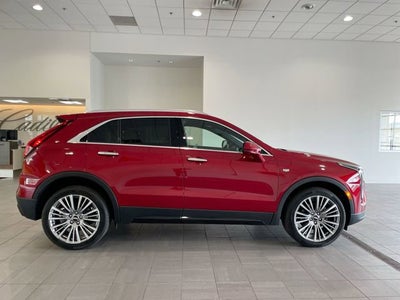 2024 Cadillac XT4 Premium Luxury